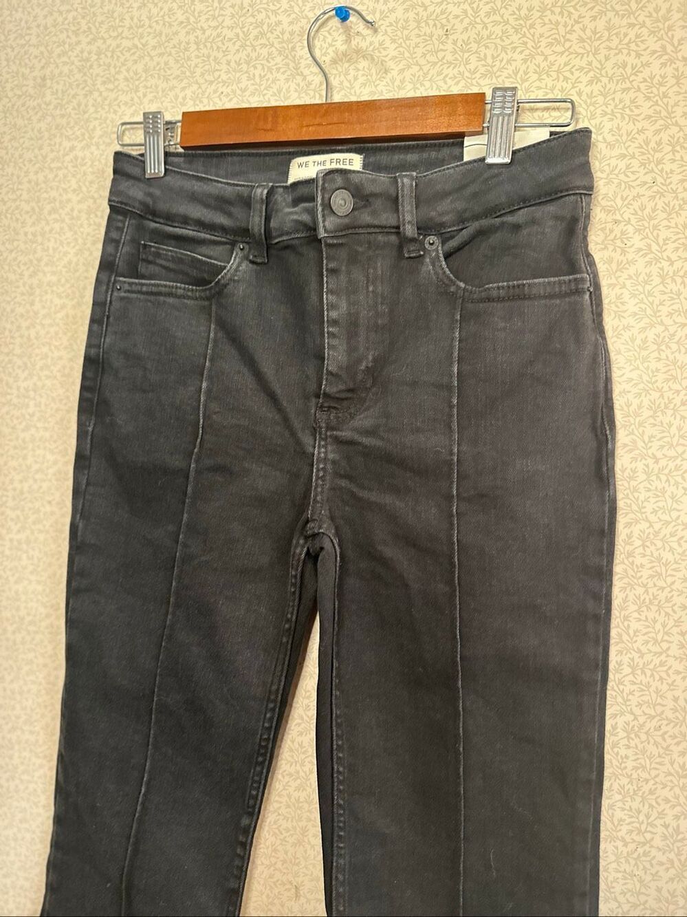 NWT Free People capri jeans - Picture 2 of 8